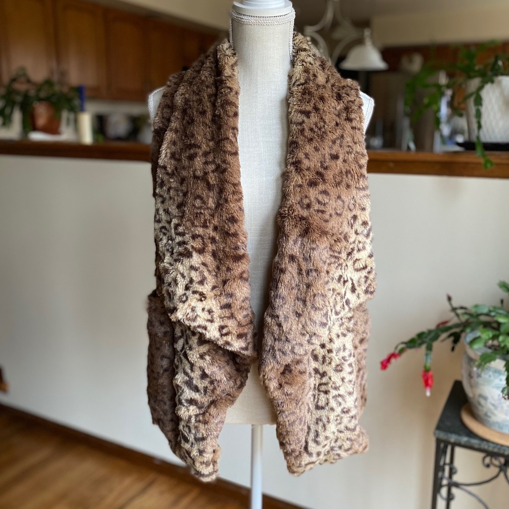 Altar’d State leopard faux fur vest